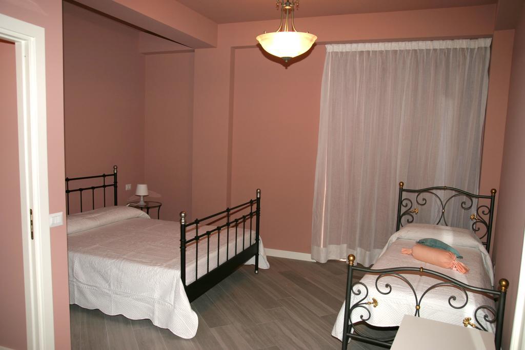 Hotel Residenza Cavour à Acireale Chambre photo
