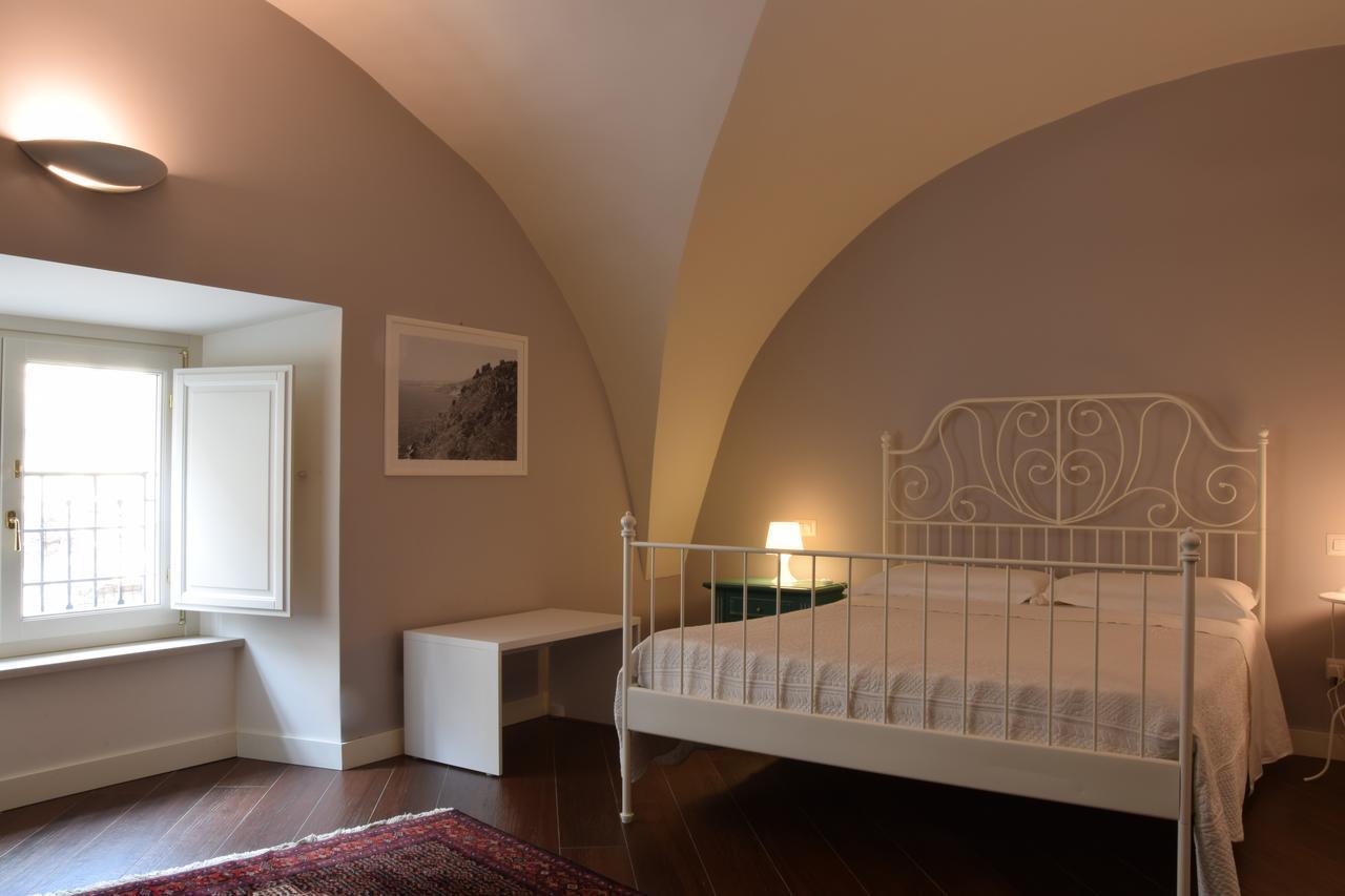 Hotel Residenza Cavour à Acireale Extérieur photo
